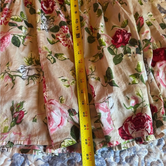 CAbi Floral A-Line Rose garden Skirt - pink and Green - Picture 4 of 6